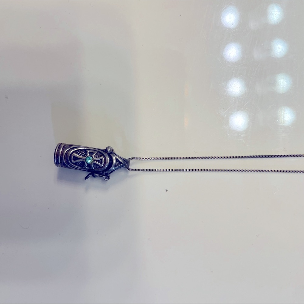 Novelty necklace